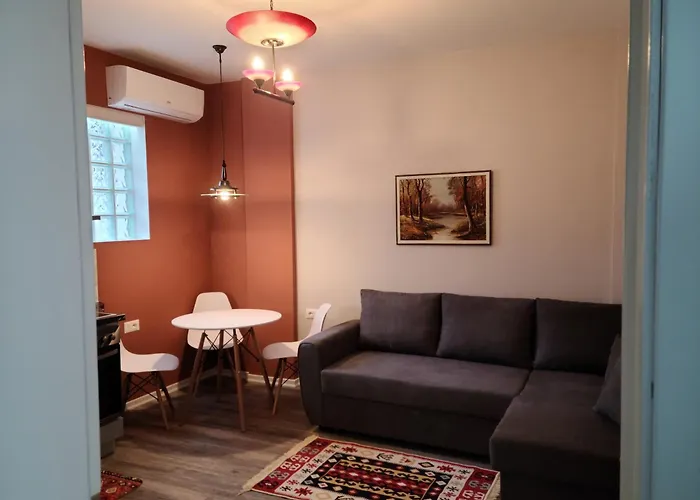 Travelers\' Korca Home
