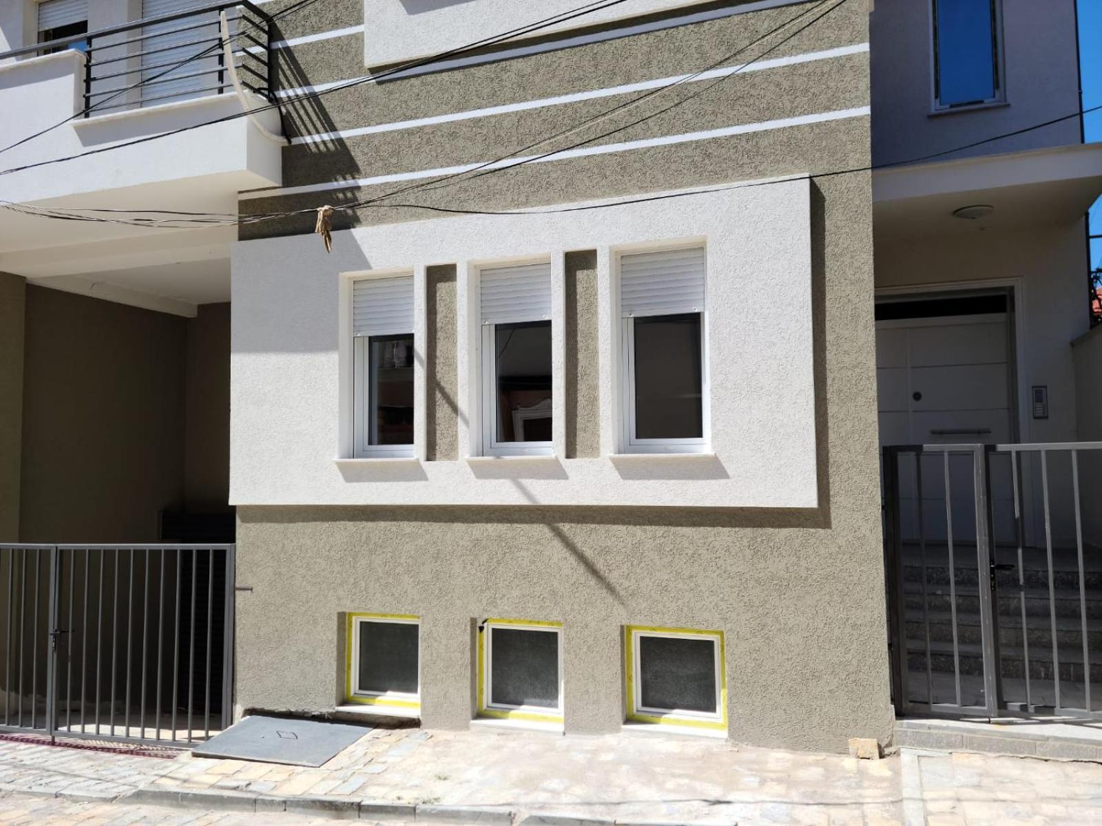 Travelers' Apartment